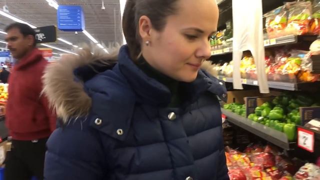 Рождественские скидки. Сколько стоит борщ в Канаде? смотреть онлайн