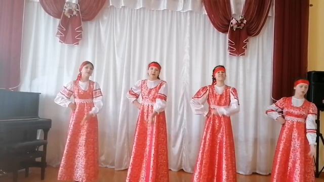 Ансамбль русской народной песни Ладушки Во кузнице, народное пение, ДШИ 33 смотреть онлайн