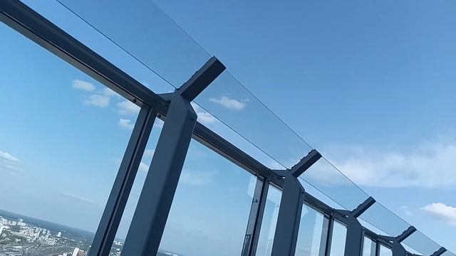 Высоцкий. Смотровая башня на торговом центре в Екатеринбурге смотреть онлайн