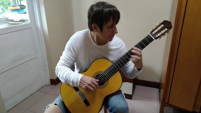 J.S. Bach: E Minor - Bourree, BWV 996 смотреть онлайн