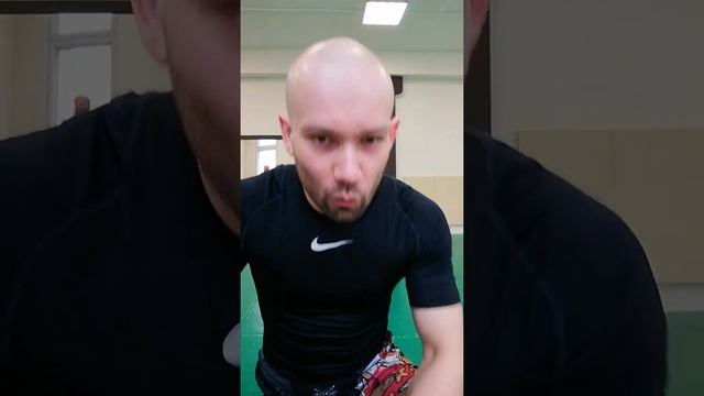 Учимся прыгать на скакалке. смотреть онлайн