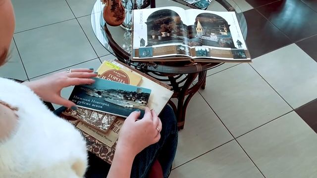 Проводим экскурсии/We conduct excursions/我们进行短途旅行 смотреть онлайн