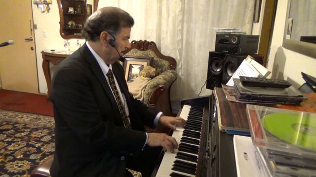 WHEN IM SIXTY FOUR COVER VICENTE LOPEZ SEGURA смотреть онлайн
