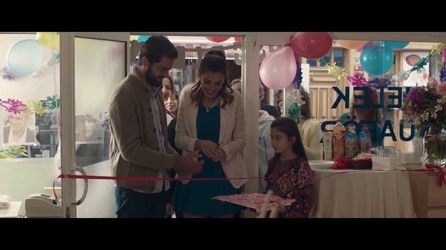 İkimize Bir Dünya Film | İngilizce Altyazı