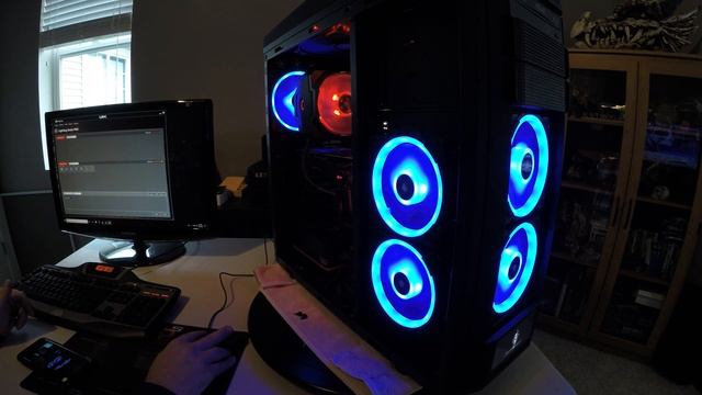 Best RGB LED Fans I've Seen - Corsair LL Series смотреть онлайн