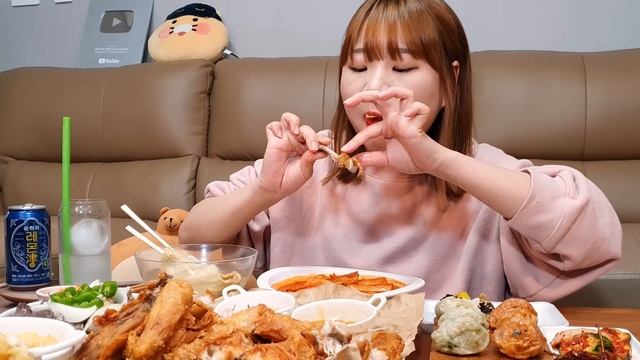 ?시장먹거리+길거리음식먹방? 전통시장 탈탈 털어먹기? 치킨 떡볶이 순대 튀김 반찬 어묵탕 만두 KOREANFOOD MUKBANG ASMR EATINGSHOW REALSOUND 먹
