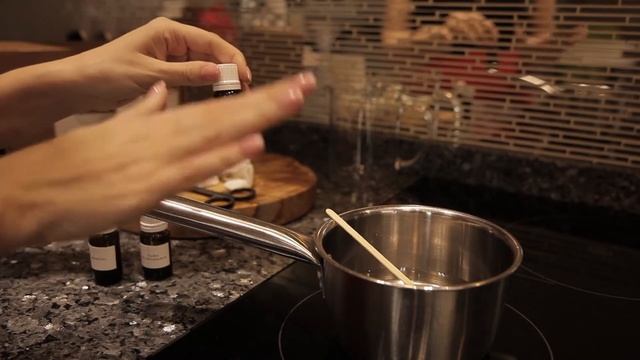 Видеоинструкция по приготовлению новогодней свечи Happy New Year - Stella Fragrance смотреть онлайн