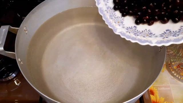 Компот из замороженных клюква.Компот из клюква . смотреть онлайн