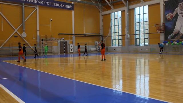 СШОР-11(2) - СШОР-12(1) 2 тайм (2) счет 5-0 смотреть онлайн