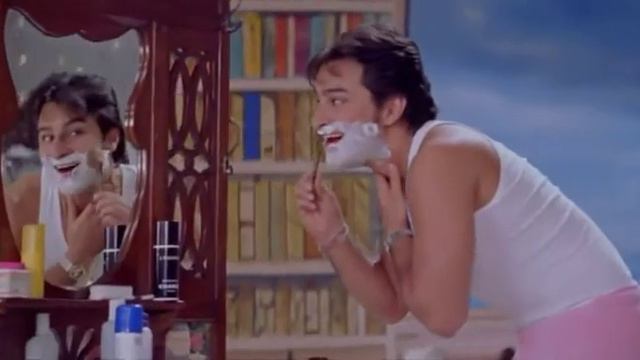 Hum Saath Saath Hain Akhiyan Milaon Nahin Saif Ali Khan Karishma Kapoor Salman Khan Sonali Bendre