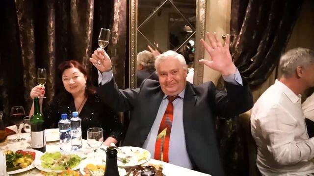 Ролик с новогоднего корпоратива смотреть онлайн