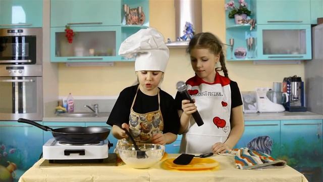 Студия Актер. Завтрак со звездой. Готовим блины. Средние смотреть онлайн