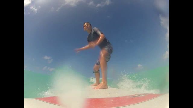 Raymond and Mitchell Surfing Barbados смотреть онлайн