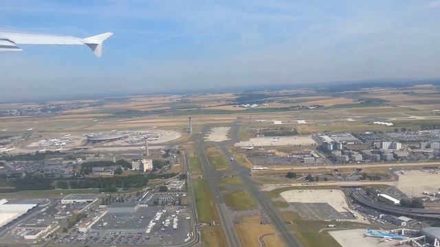 Swiss Airbus A320 Taking off - Paris Roissy CDG Airport смотреть онлайн