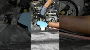 Снятие форсунок Tuareg 3.0 V6 часть 2. без комментариев.