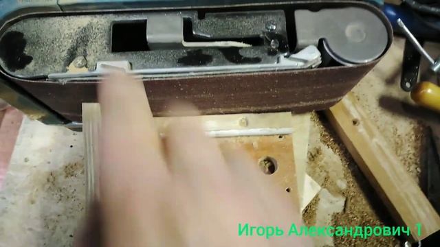 Кино для друга. Показываю самодельное, навесное приспособление на ручную, шлифовальную машину смотреть онлайн