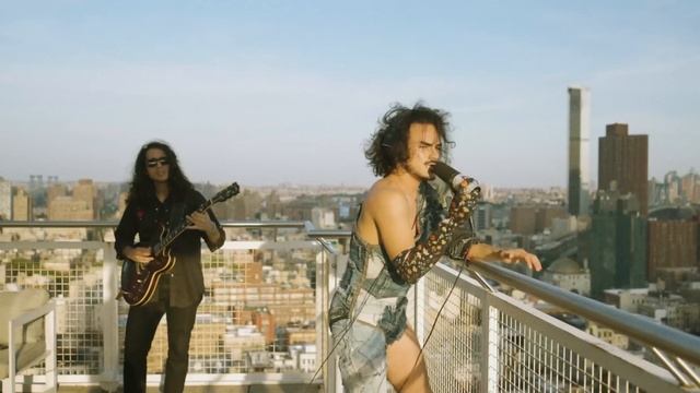 BABY YORS - Heart Shaped Box (Live from Soho) смотреть онлайн