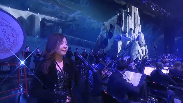 Quinn and Valor - Demacia Rising - League of Legends - Worlds 2017 Live Concert смотреть онлайн