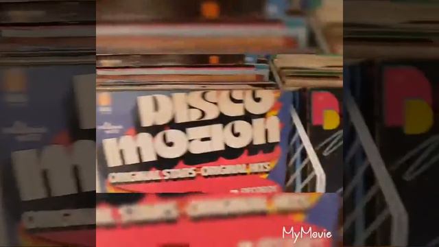 Пойдем со мной: рассматриваю виниловые диски- vinyl records смотреть онлайн