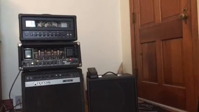Spaceman Titan II Fuzz смотреть онлайн