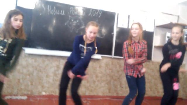 4 девочки танцуют просто супер смотреть онлайн