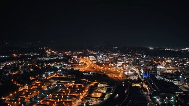 Расслабляющая музыка / Восхитительное видео ночного города / Музыка для души смотреть онлайн