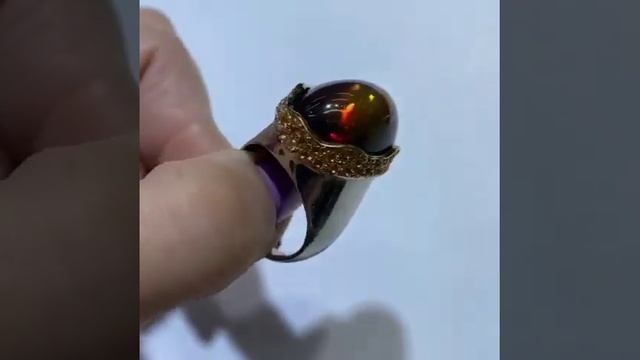 ❌ПРОДАНО.ОПАЛ ЧЁРНЫЙ! 19 Размер. Размер 22/15 мм 14,08 карат опала 1,73 карат сапфиров. ЦЕНА 47870 смотреть онлайн