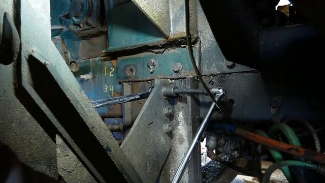 Plow Truck Hydraulic Leak Escalates Quickly смотреть онлайн