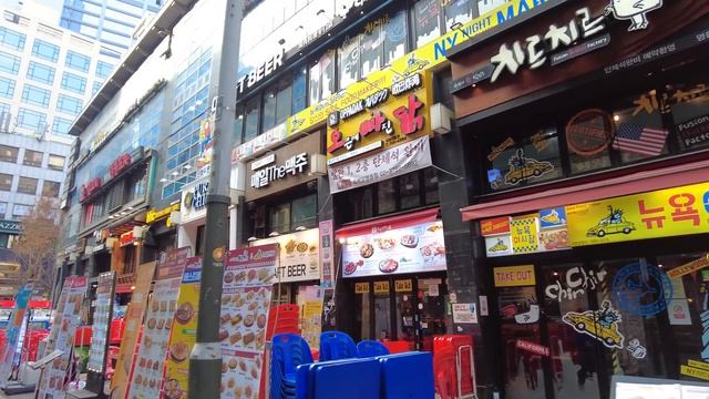 4K Seoul City Tour 2023, Myeongdong Shopping Street | Korean Street Foods and Shopping Area смотреть онлайн