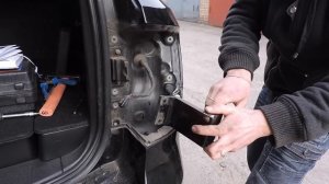 Как снять задний бампер на Ssang Yong Kyron.How to Removing the rear bumper for Ssangyong