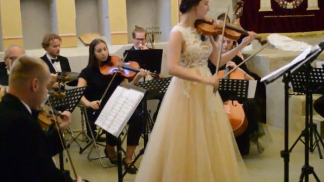 Andrea Astrabová - Salónny orchester Cassovia, Béla Kéler - Uhorská veseloherná predohra op. 108. смотреть онлайн