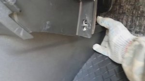 Замена салонного фильтра. Рено Колеос 2.