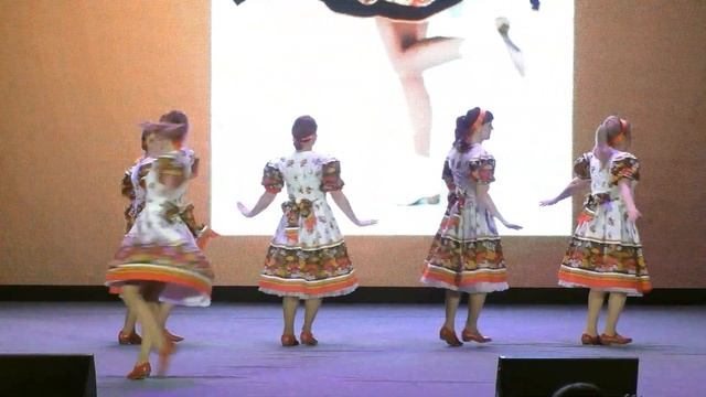 ШАРМАНТ "Порушка-Параня" смотреть онлайн