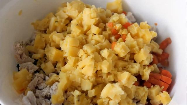 Салат столичный с курицей смотреть онлайн