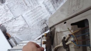 Демонтаж кондиционера зимой
