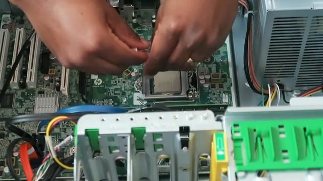 $500 GAMING PC Build! смотреть онлайн
