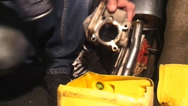 чистка дроссельной заслонки Skoda Oktavia видео