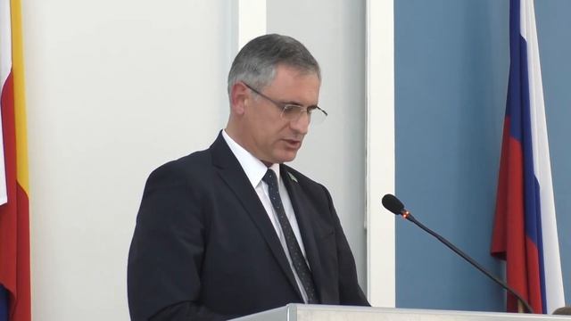 Председатель батайской Думы получил удовлетворительную оценку смотреть онлайн