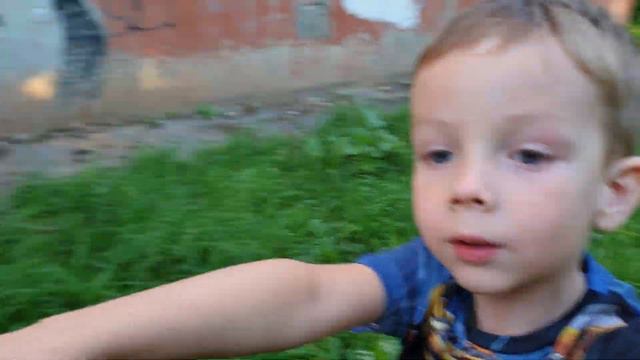 Мышка живёт у соседнего дома смотреть онлайн
