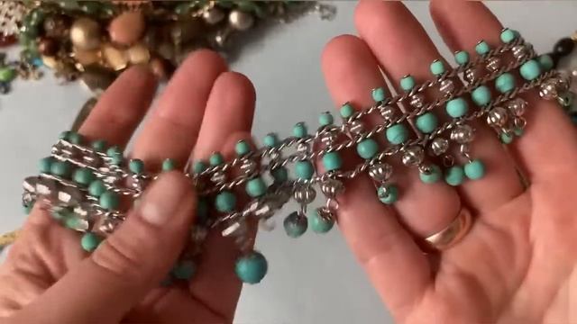 99. Новая посылка! Много бус!!! смотреть онлайн