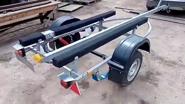 Обзор легкового лодочного прицепа Ерш 4,7 смотреть онлайн