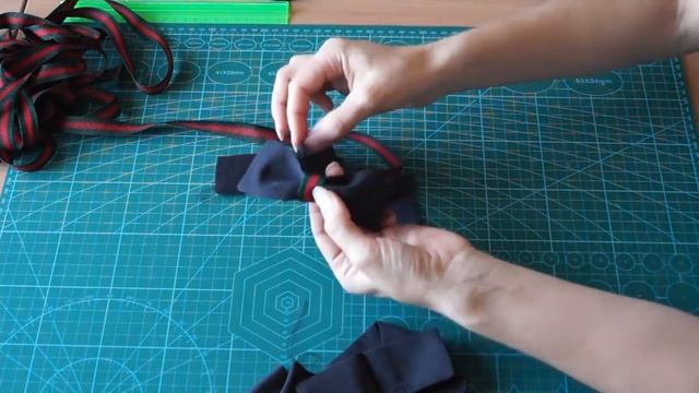 Как украсить обычное платье . Декор платья. Модные переделки. смотреть онлайн