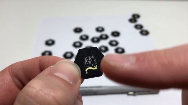 Personalize Your Models and Tokens with Waterslide Decals смотреть онлайн