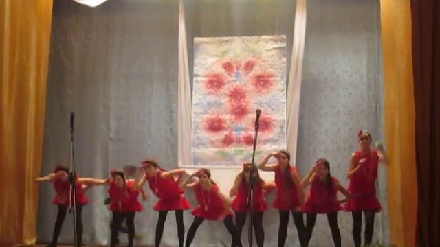 Ансамбль "Вохновение"-танец "Фотограф" смотреть онлайн