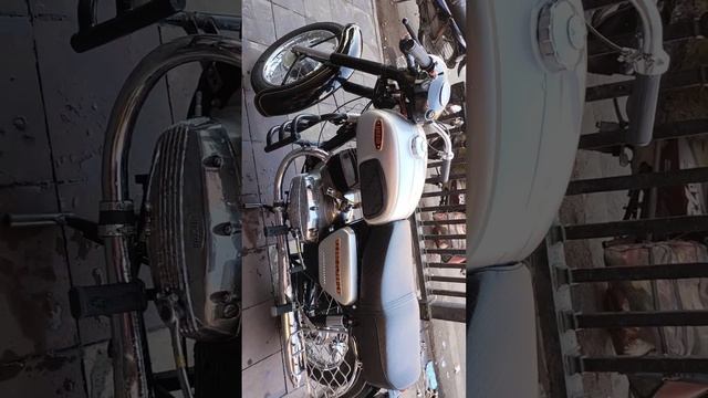 Old Yezdi Renovation Classic Java Please Contact - 9214680086 смотреть онлайн