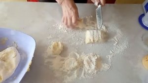 У ВАС ОСТАЛОСЬ ВЧЕРАШНЕЕ ПЮРЕ? ПРИГОТОВИМ ИЗ НЕГО КАРТОФЕЛЬНЫЕ ПИРОЖКИ! #картофельныепирожки#пюре