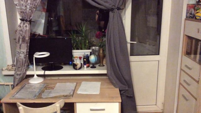 В Москве полночь, В Калининграде 23 часа, В Екатеринбурге 2 Часа ночи, В Иркутске 5 утра смотреть онлайн