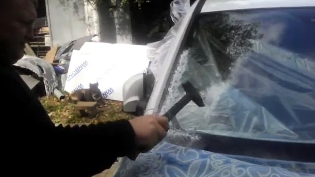 Бьем лобовое стекло ix35 смотреть онлайн