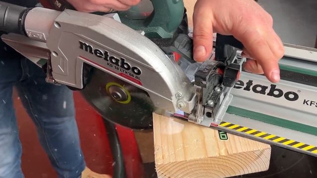 НАПРАВЛЯЮЩИЕ ДЛЯ ТОРЦОВОЧНЫХ ПИЛ KFS 44, KFS 70 и KFS 30 METABO.