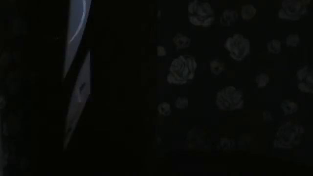 странные звуки смотреть онлайн